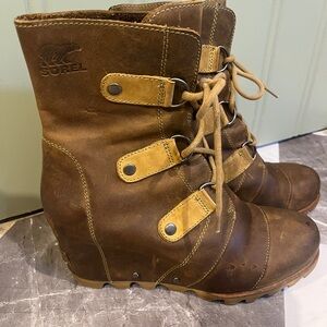 Sorel Brown Leather Lace-Up Wedge Boots - Joan of Arctic